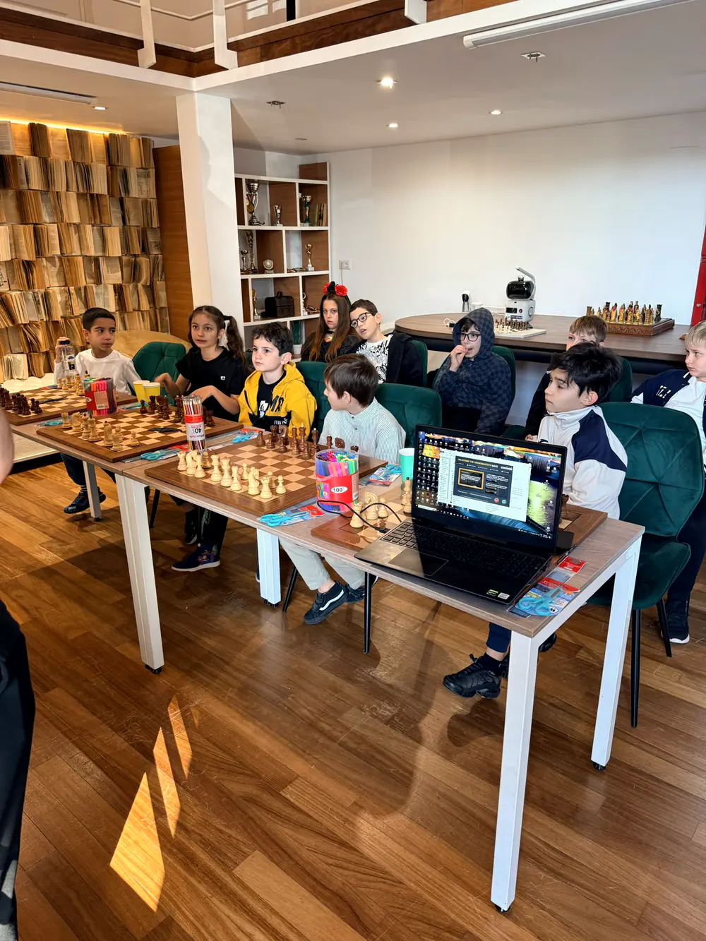 Turneu intern în sala de curs a clubului